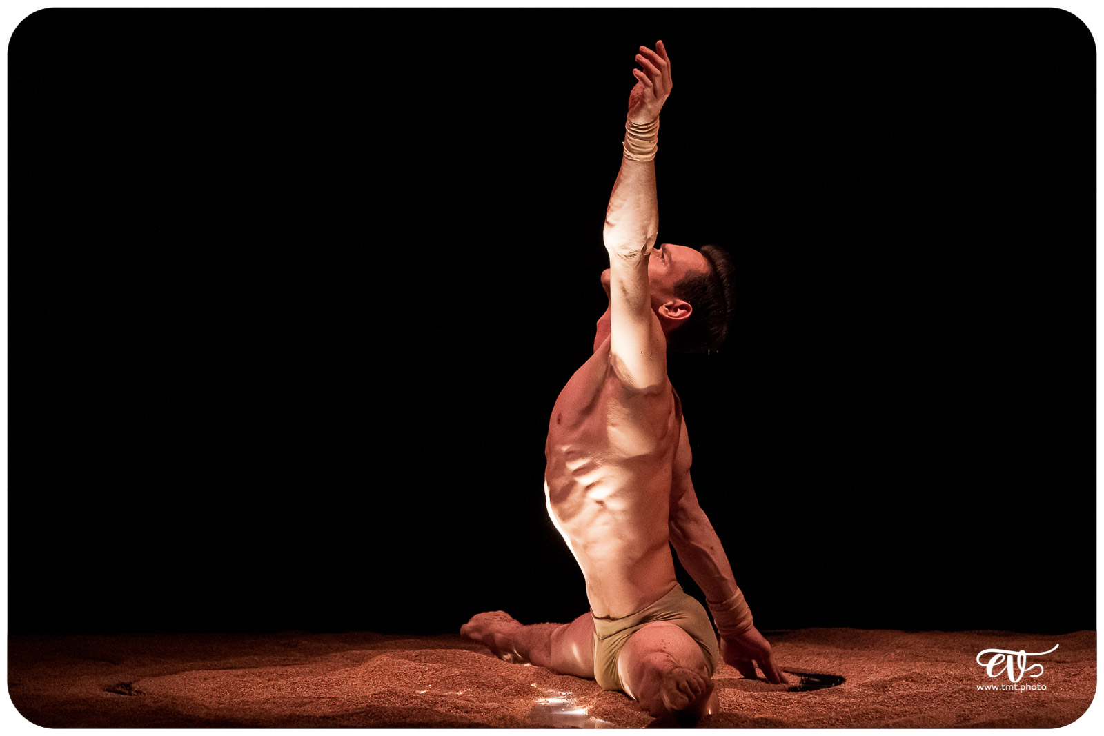 MY LAND (RECIRQUEL COMPANY)